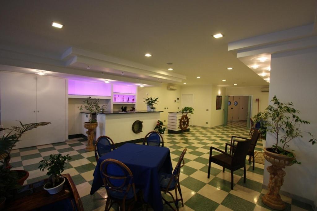 Hotel Bagni Arcobaleno Deiva Marina Extérieur photo